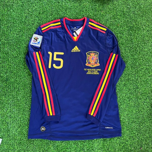 Sergio Ramos - Spain 2010 World Cup Final Retro Jersey Trikot