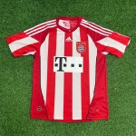 Arjen Robben Bayern Munich 201011 Home Jersey Trikot