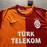 Wesley Sneijder 10 Galatasaray Retro 2013-2014 Formasi Home Jersey Trikot Maillot